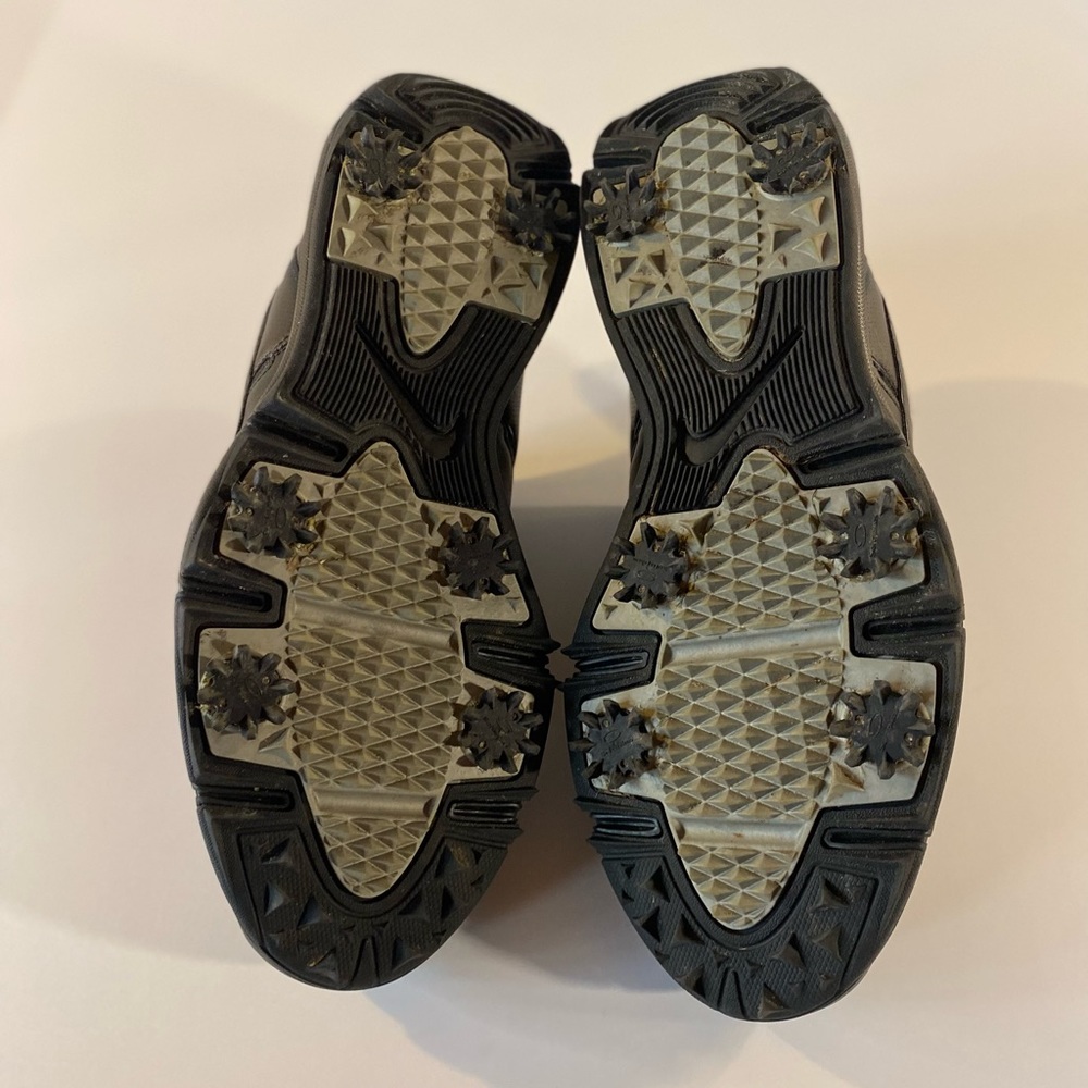 Nike Golf Cleats - Picture 6 of 9